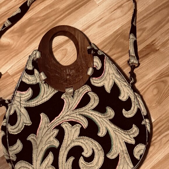 ZARA Crossbody Handbag Boho Wooden Handles Embroidered Fabric Black Tan Purses - Picture 10 of 14